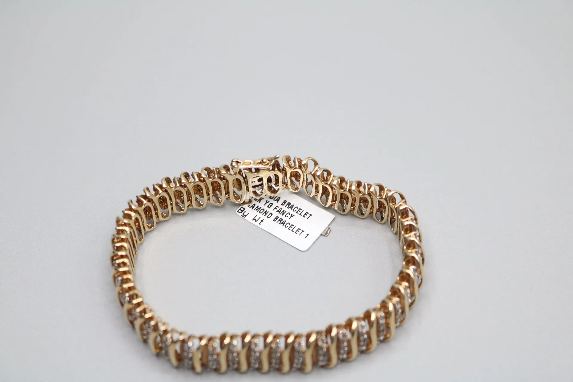 10K Yellow Gold Diamond Tennis Bracelet (6.30 CTW) (7.25 Inches) (Local Pick-Up Only) Clearance!