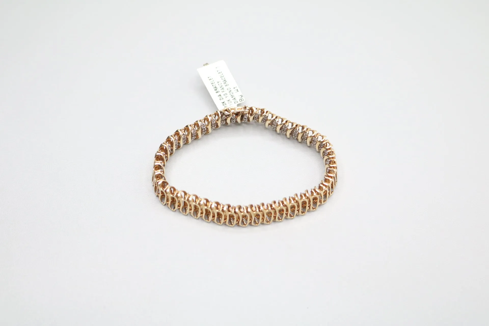 10K Yellow Gold Diamond Tennis Bracelet (6.30 CTW) (7.25 Inches) (Local Pick-Up Only) Clearance!