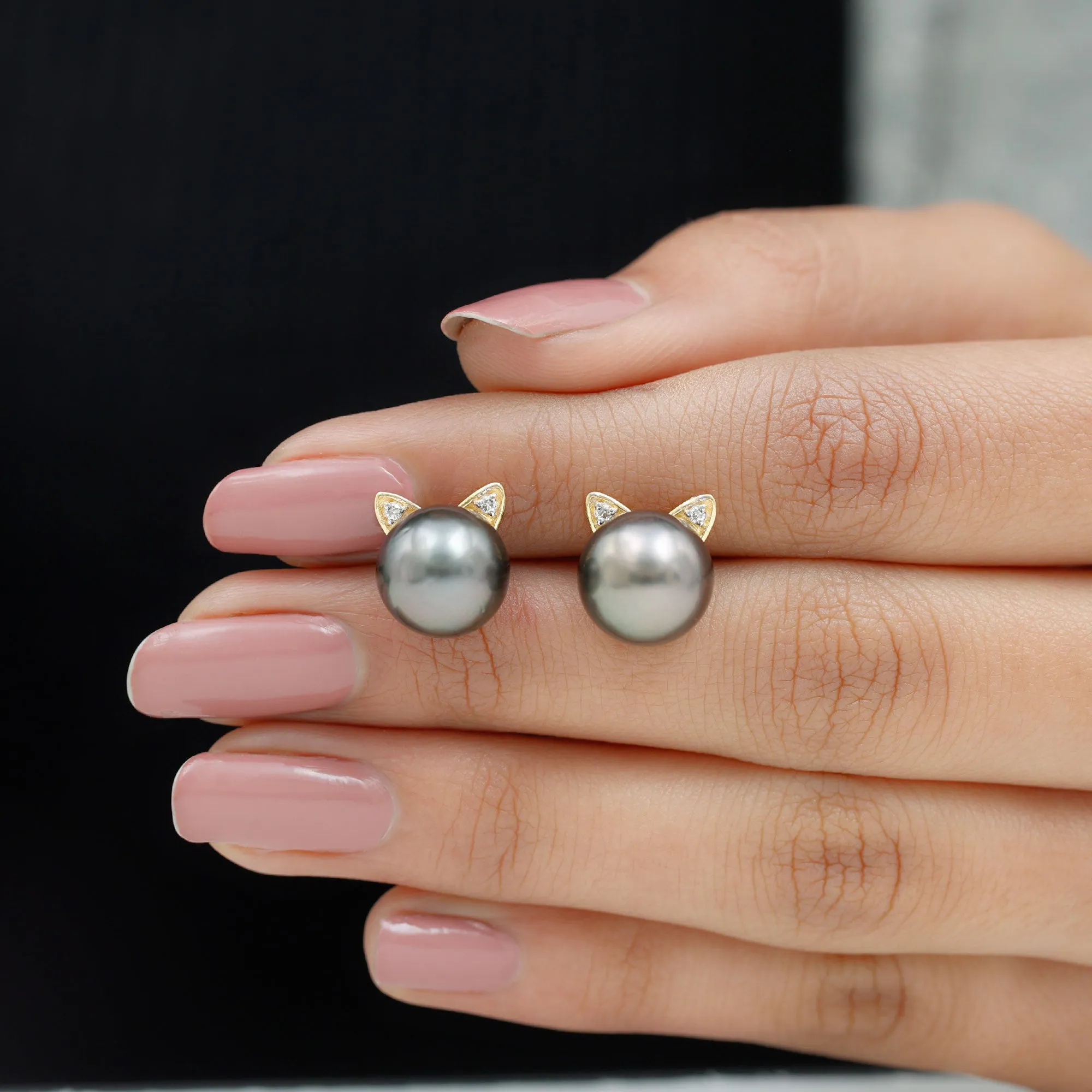 16.25 CT Solitaire Tahitian Pearl Cat Face Stud Earring with Moissanite