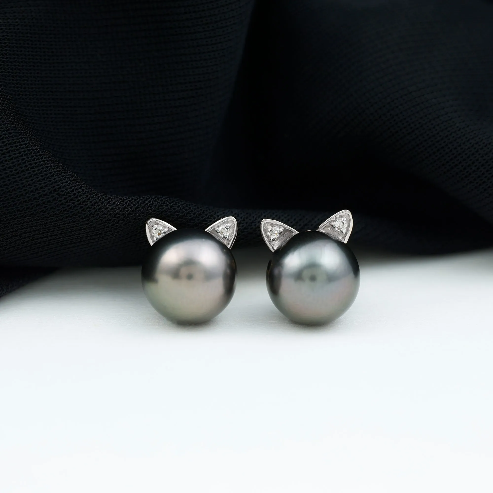 16.25 CT Solitaire Tahitian Pearl Cat Face Stud Earring with Moissanite