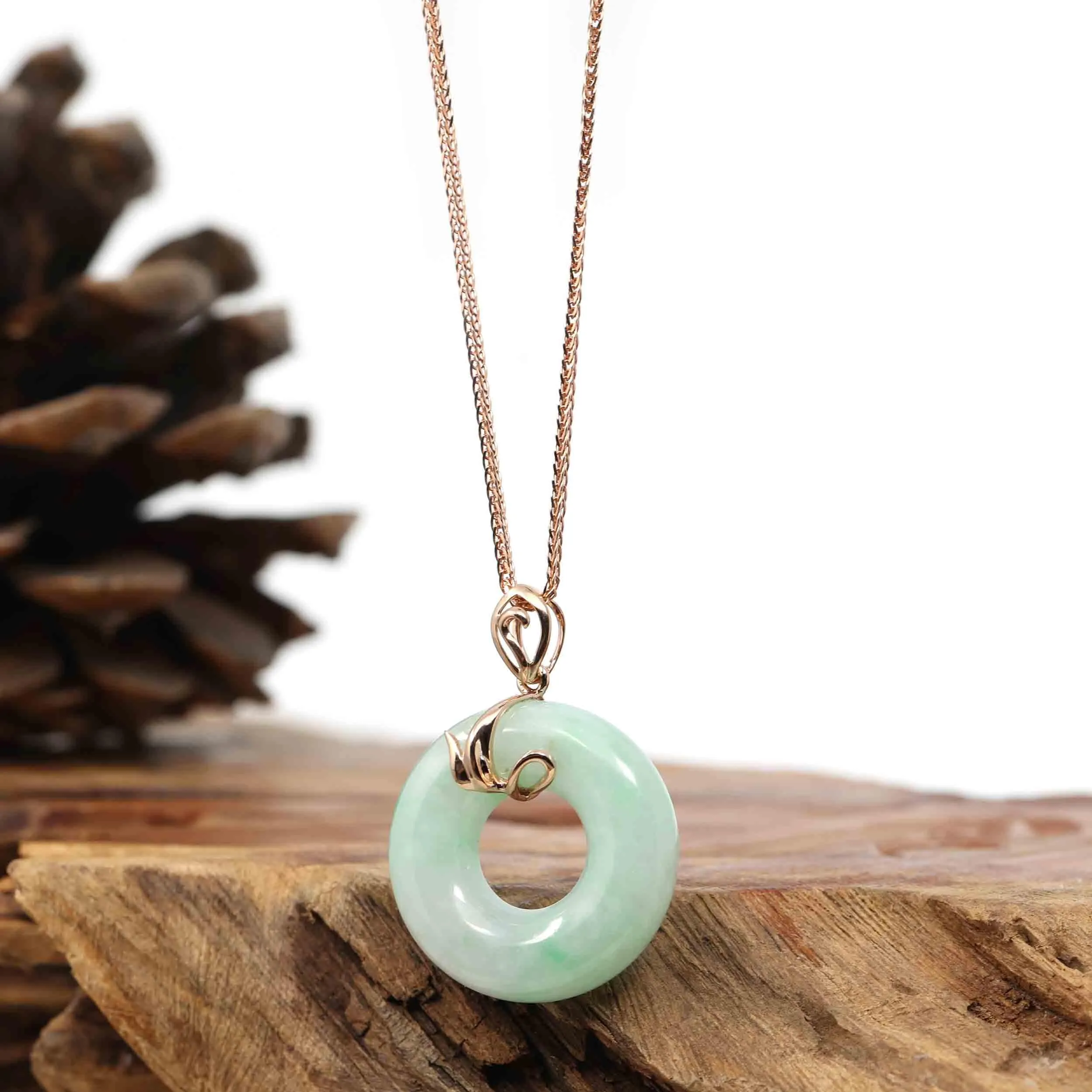 18k Rose Gold Genuine Burmese Jadeite Lucky Kou Kou Bird Pendant Necklace