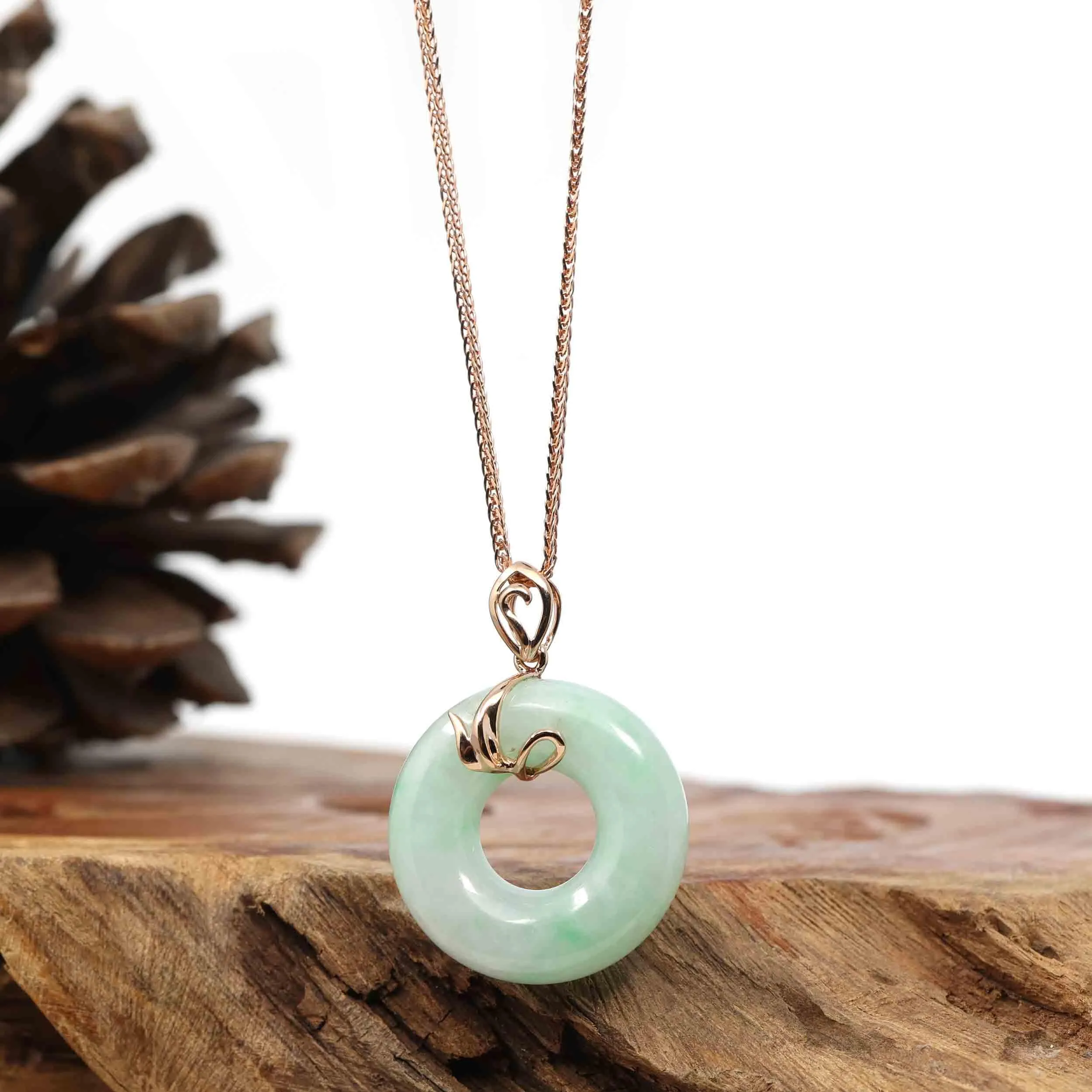 18k Rose Gold Genuine Burmese Jadeite Lucky Kou Kou Bird Pendant Necklace