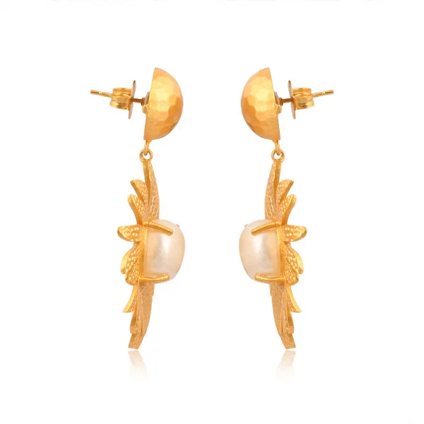 Anemone's Charm Drop Earrings - Pearl