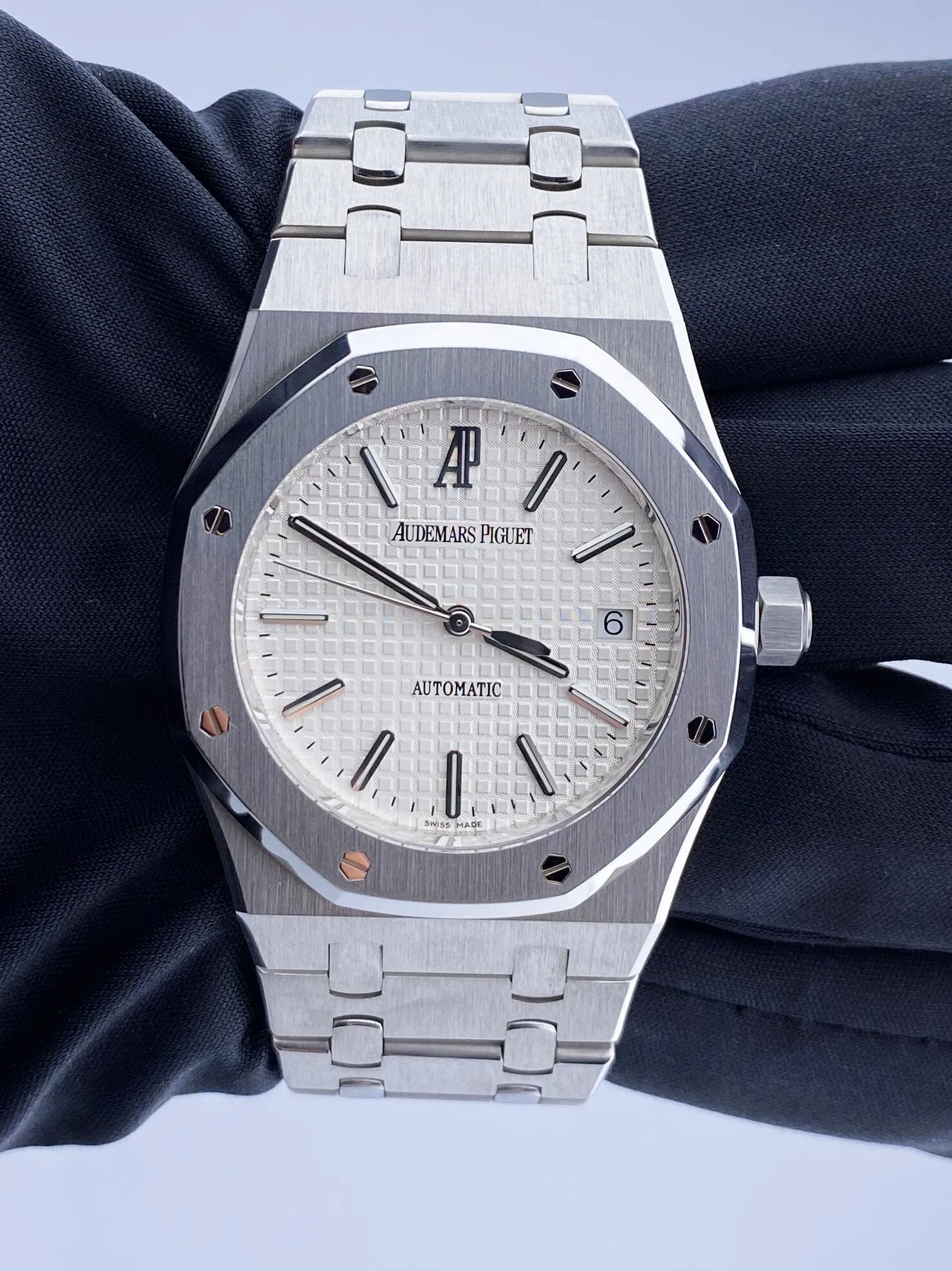 Audemars Piguet Royal Oak 15300ST Mens Watch Box & Papers