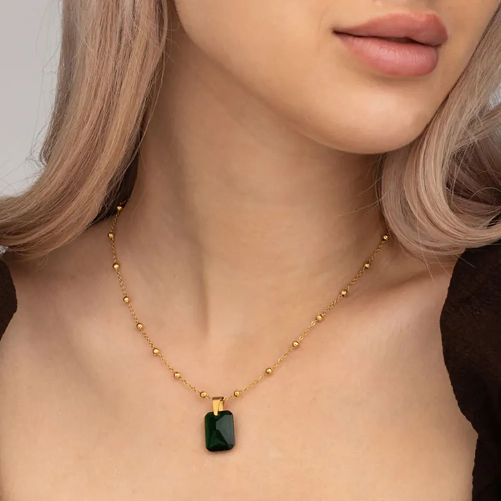 Dazzling Emerald Necklace