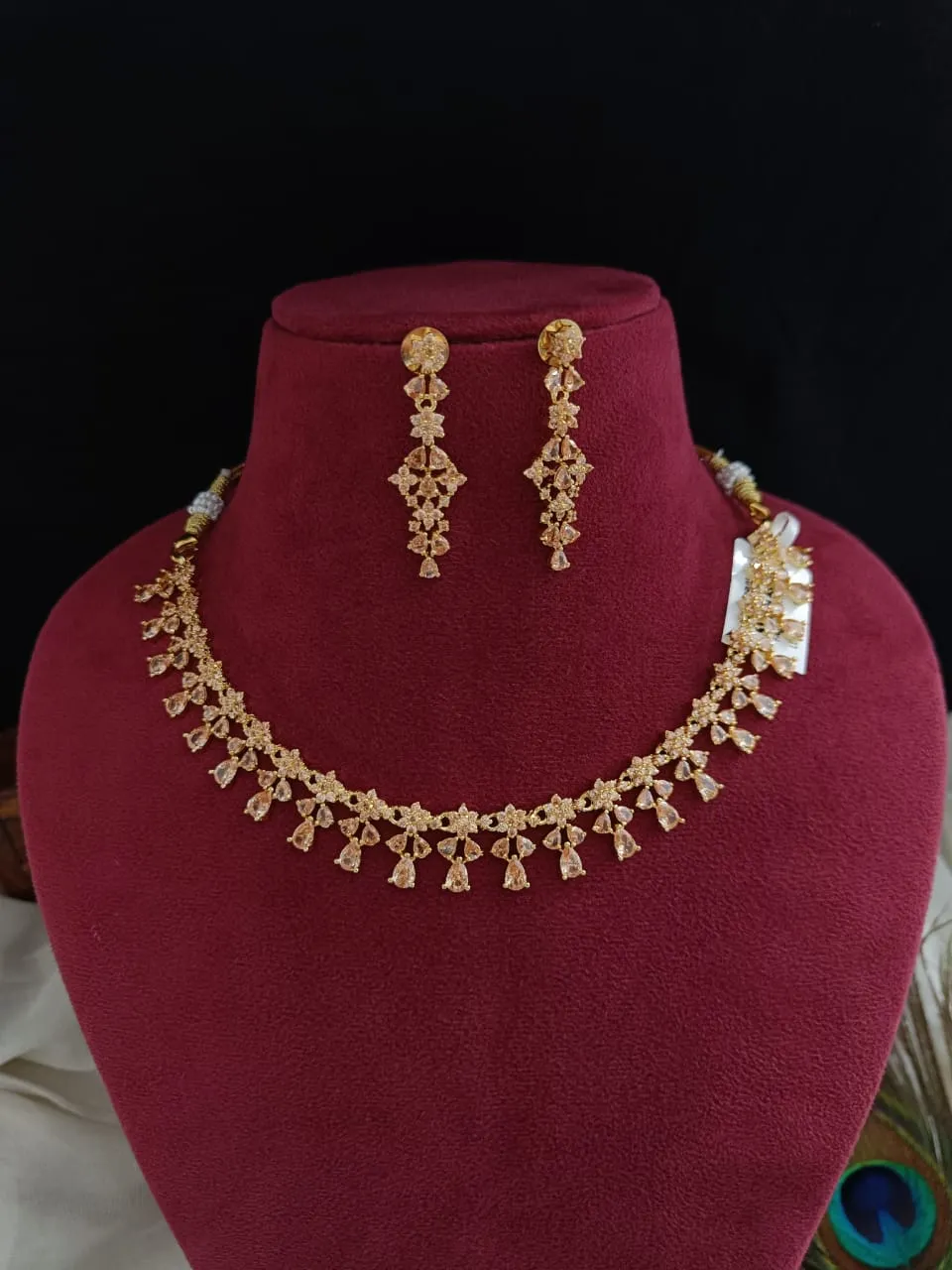 Exquisite Gold-plated Zircon Necklace Set