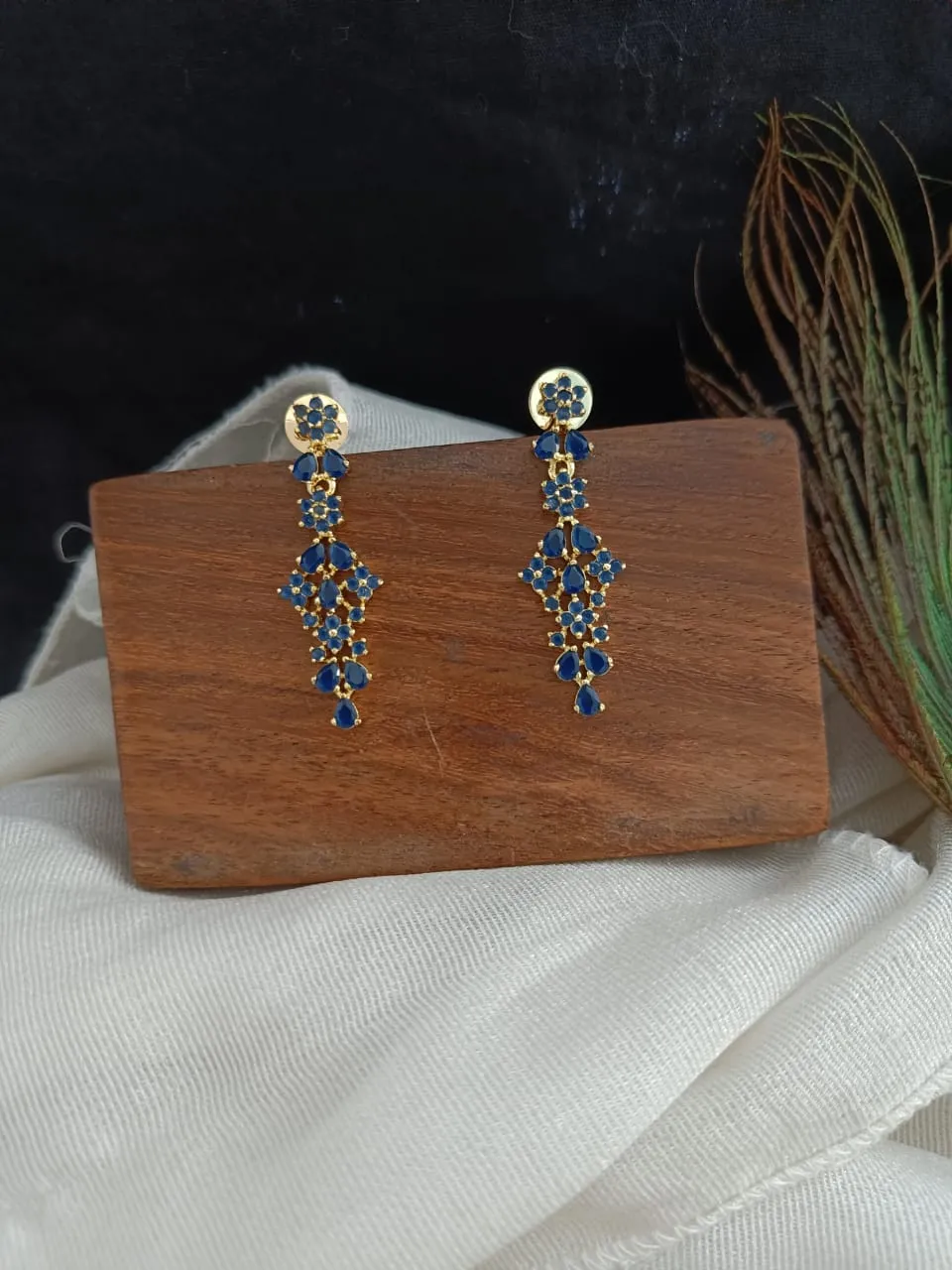 Exquisite Gold-plated Zircon Necklace Set