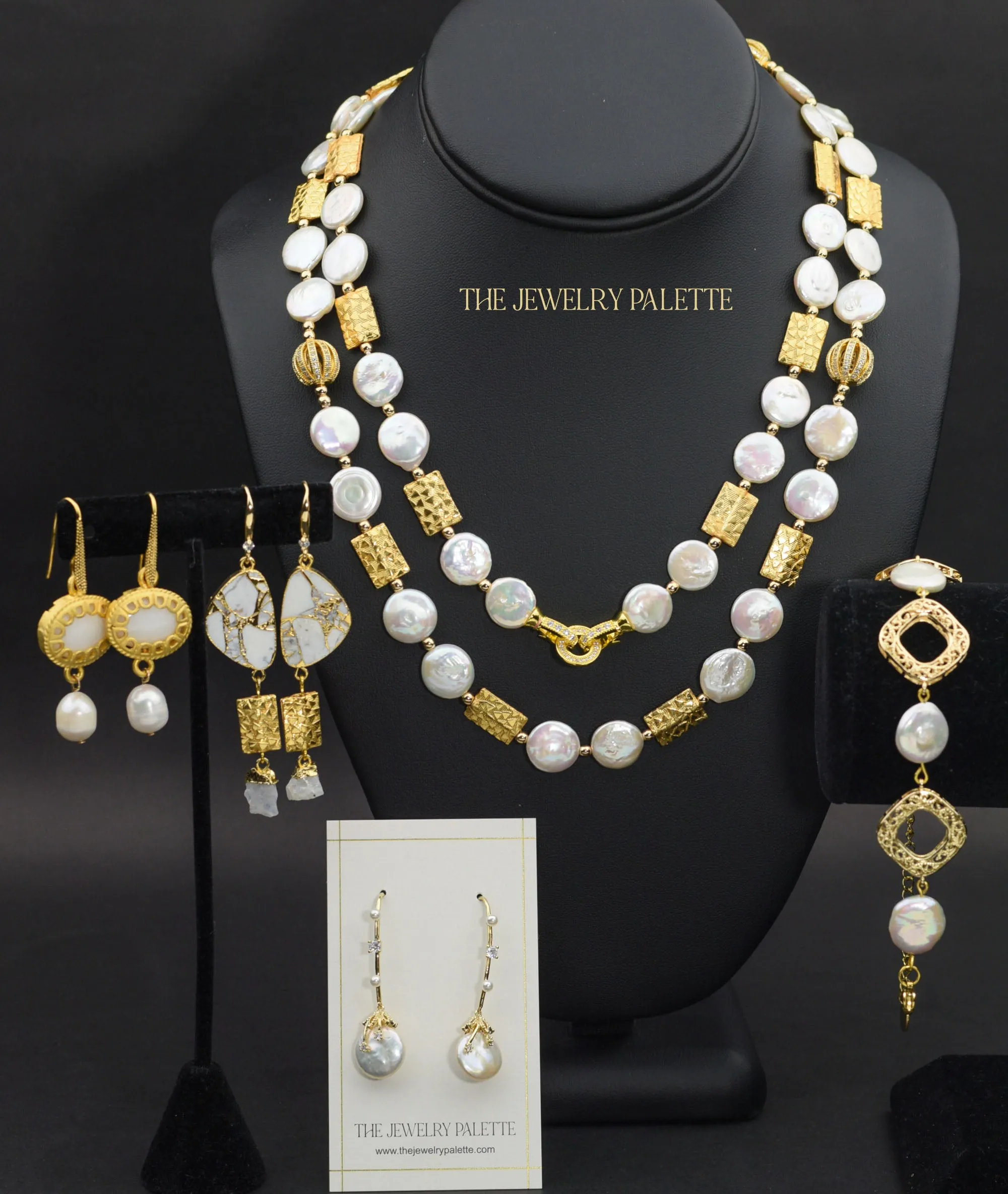 Genieva white coin pearl necklace with gold accents