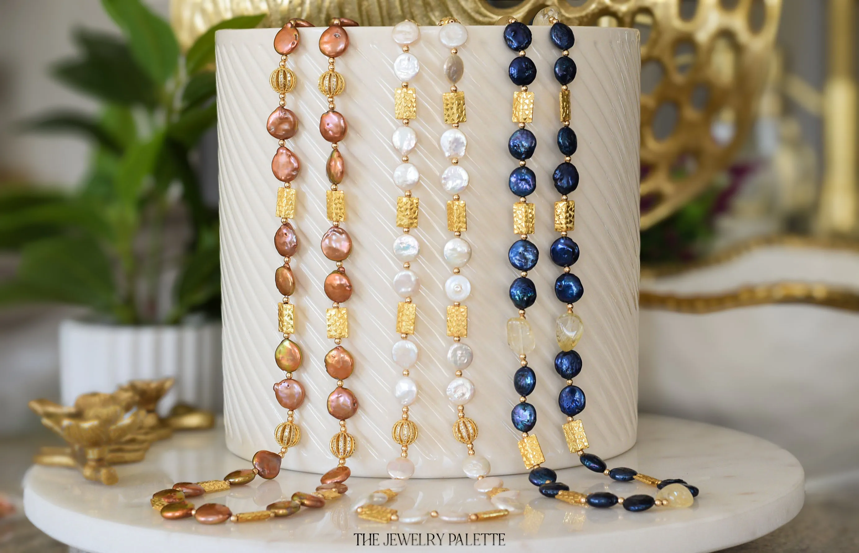 Genieva white coin pearl necklace with gold accents