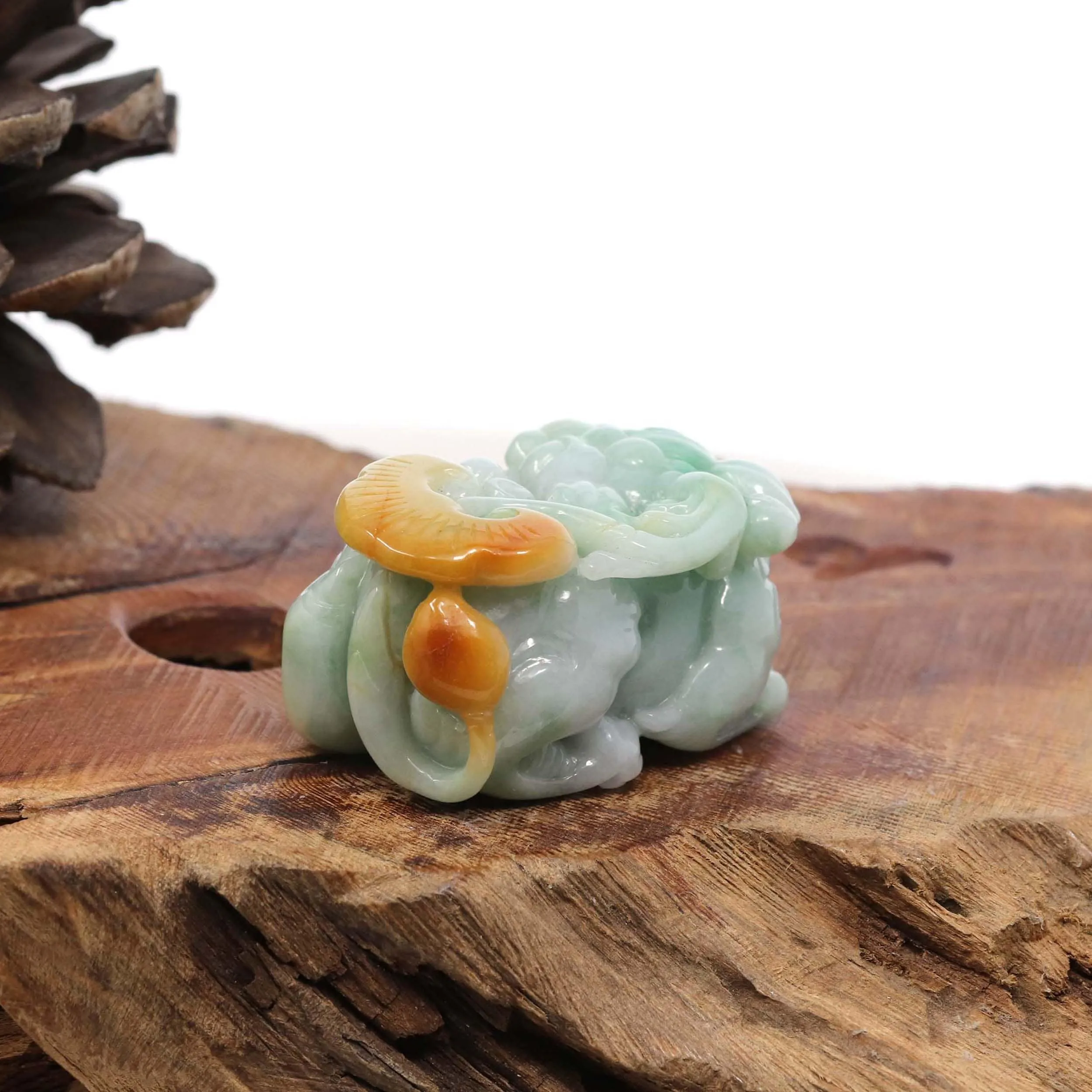 Genuine Burmese Yellow-Green Jadeite Jade PiXiu Pendant Necklace