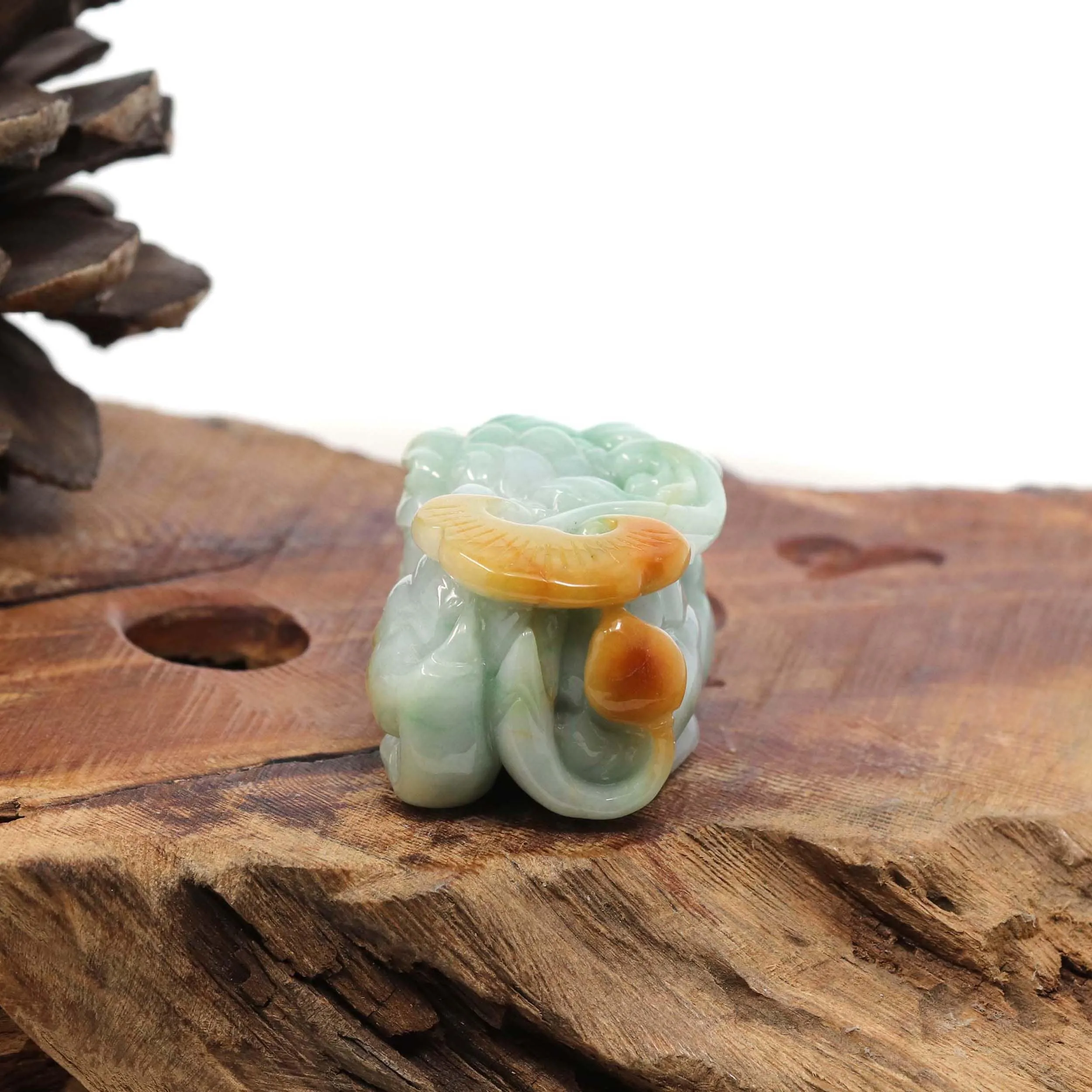 Genuine Burmese Yellow-Green Jadeite Jade PiXiu Pendant Necklace