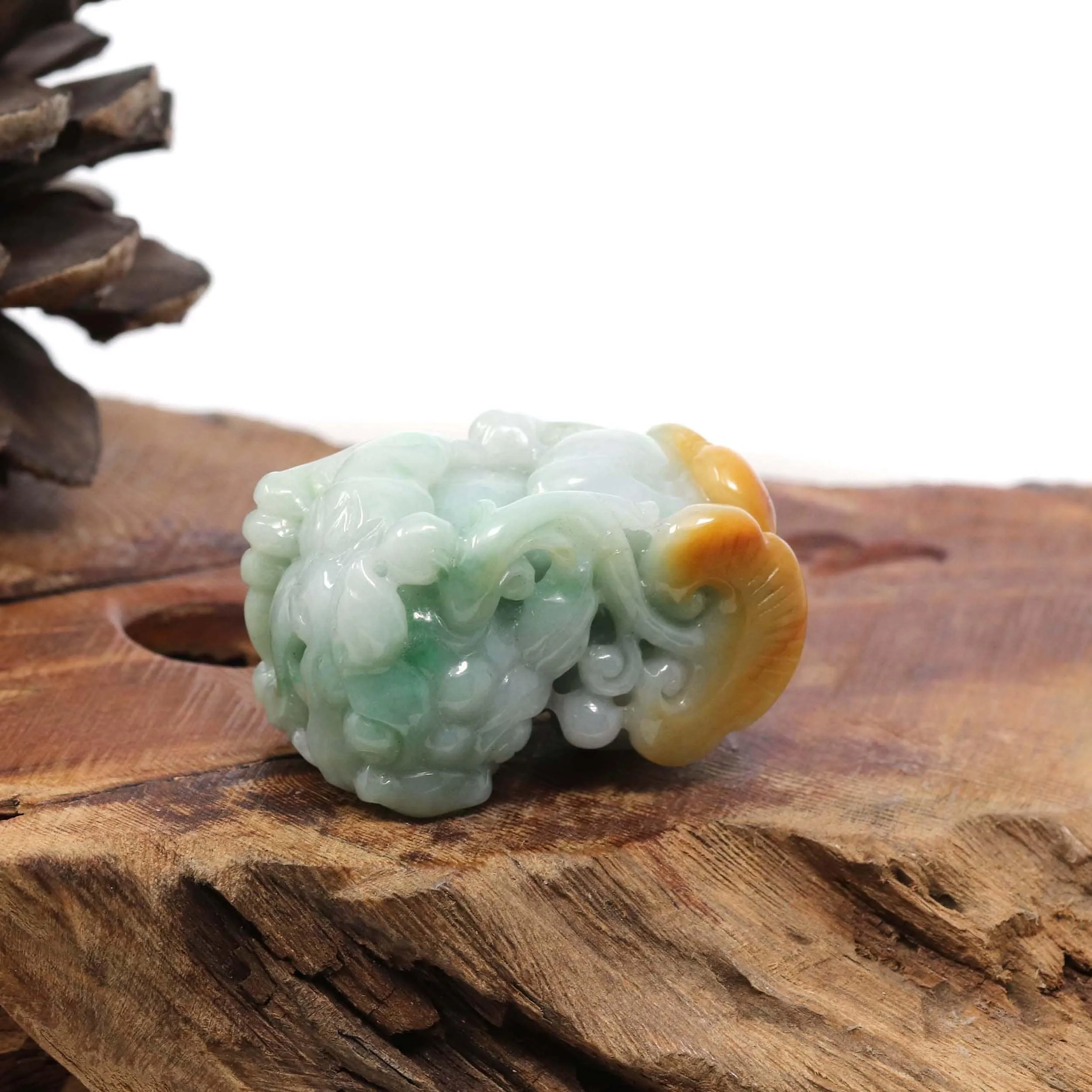 Genuine Burmese Yellow-Green Jadeite Jade PiXiu Pendant Necklace