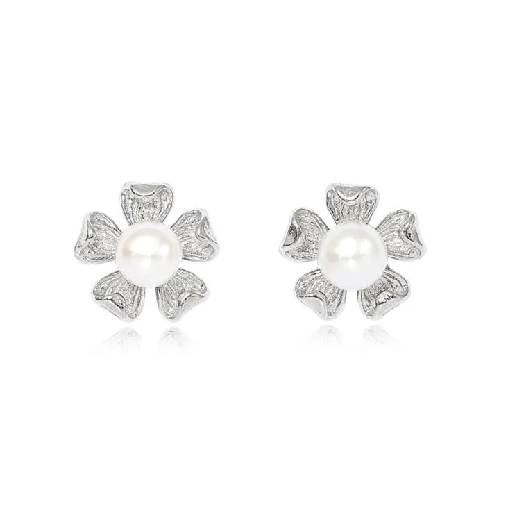 Gratia tudor rose cultured freshwater pearl stud earrings