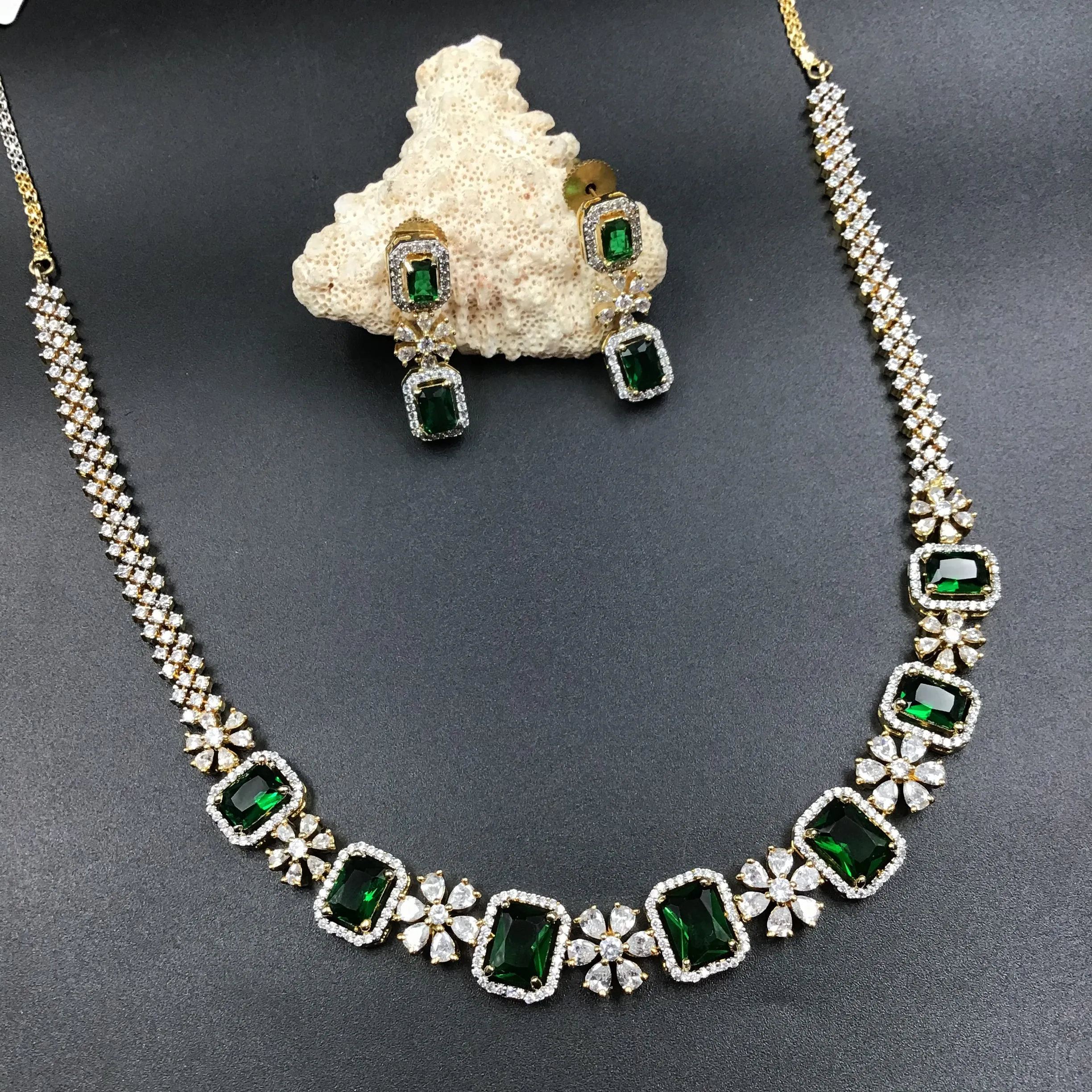 Green Zircon/AD Necklace Set 14427-1517