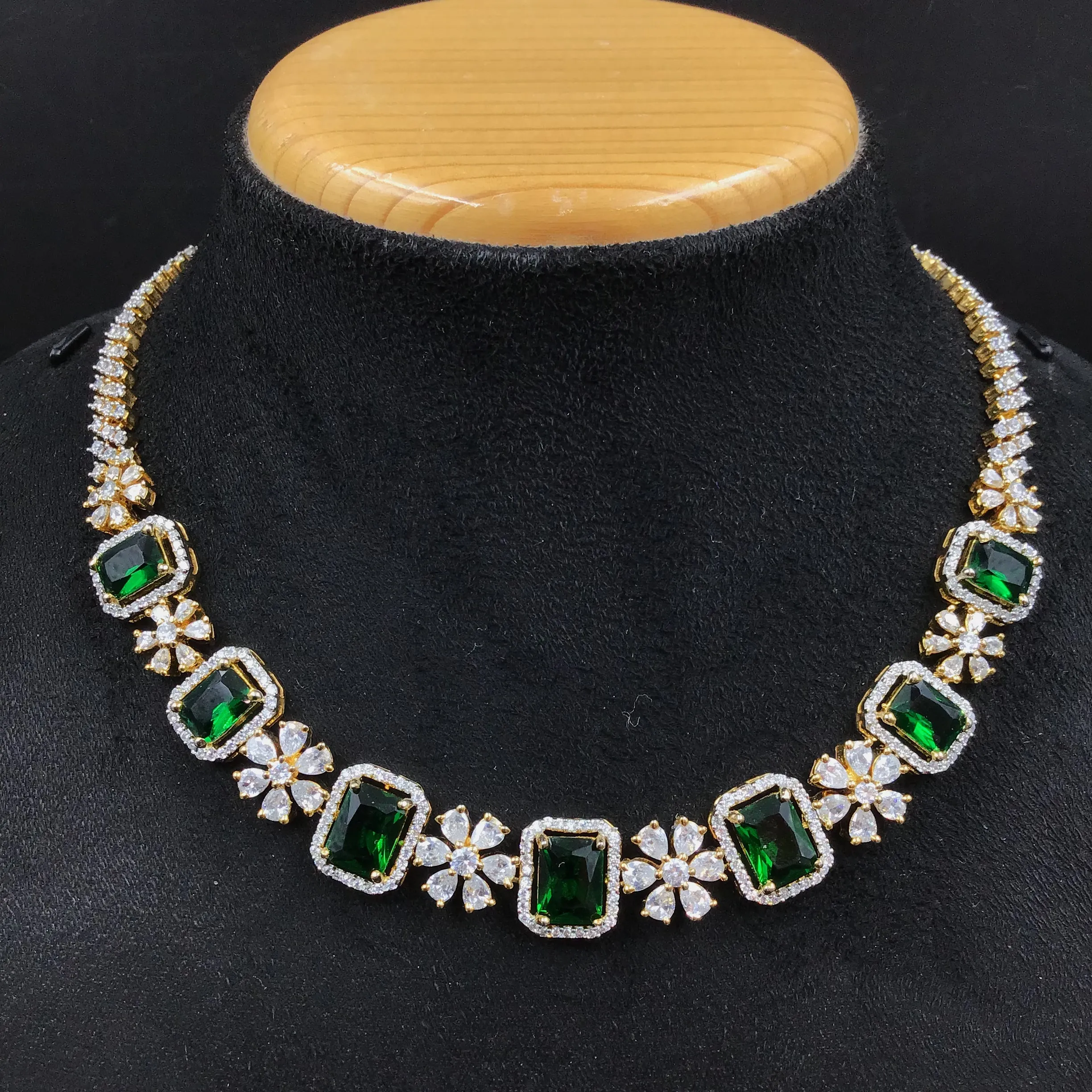 Green Zircon/AD Necklace Set 14427-1517