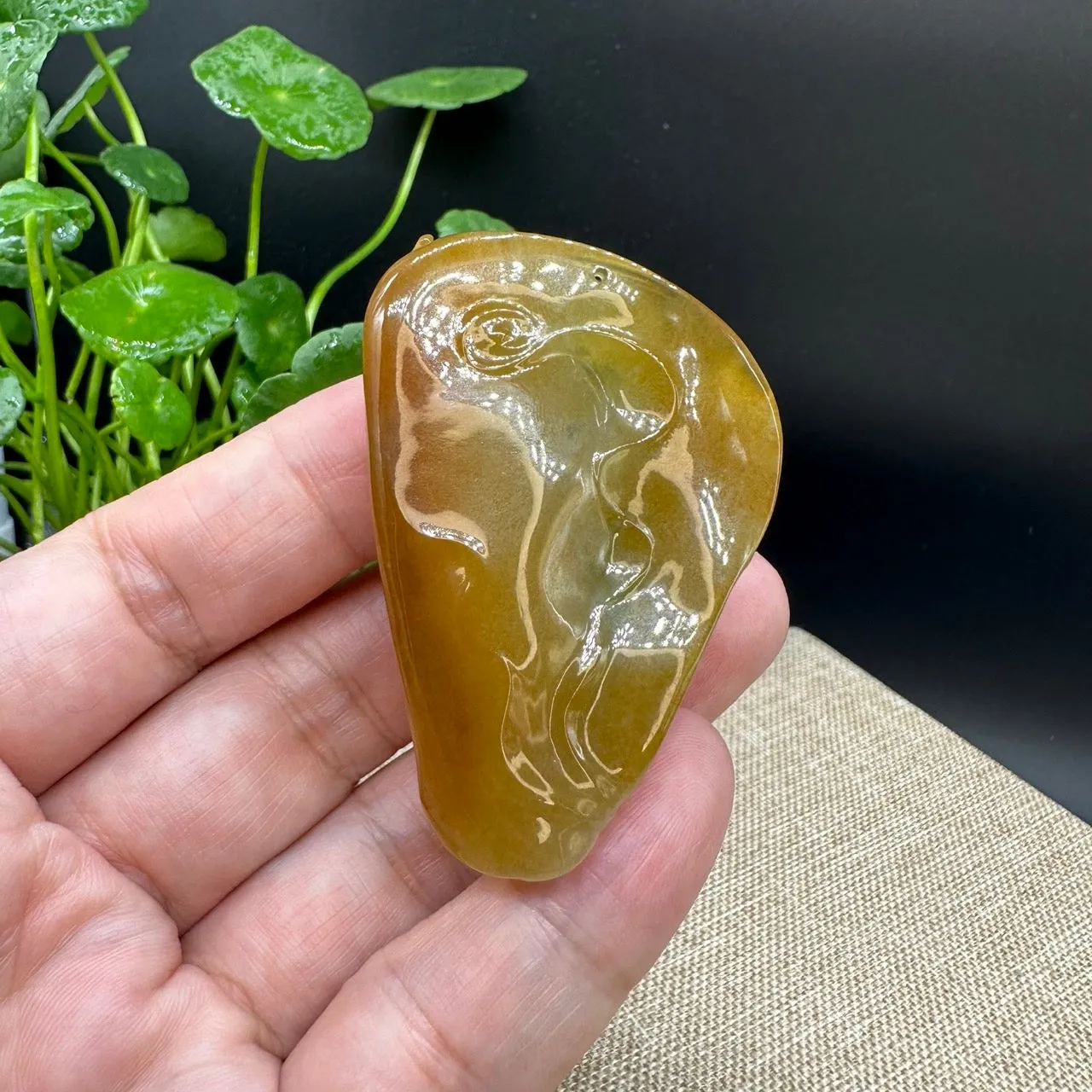 High end Genuine Burmese Honey Yellow Jadeite Jade Happy Buddha Pendant Collectibles