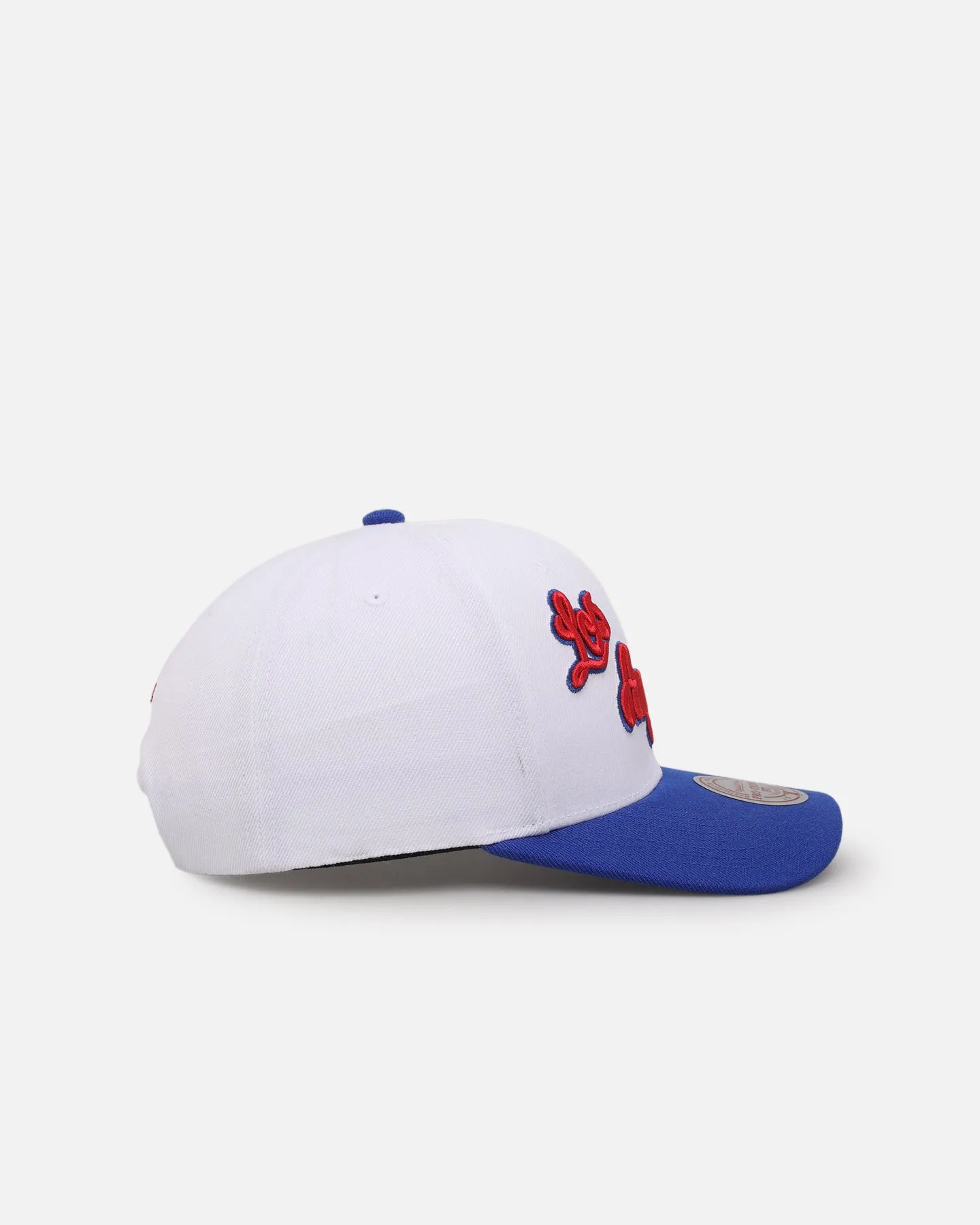 Mitchell & Ness Los Angeles Lakers 'Philippines Flag' Pro Crown Snapback White/Blue