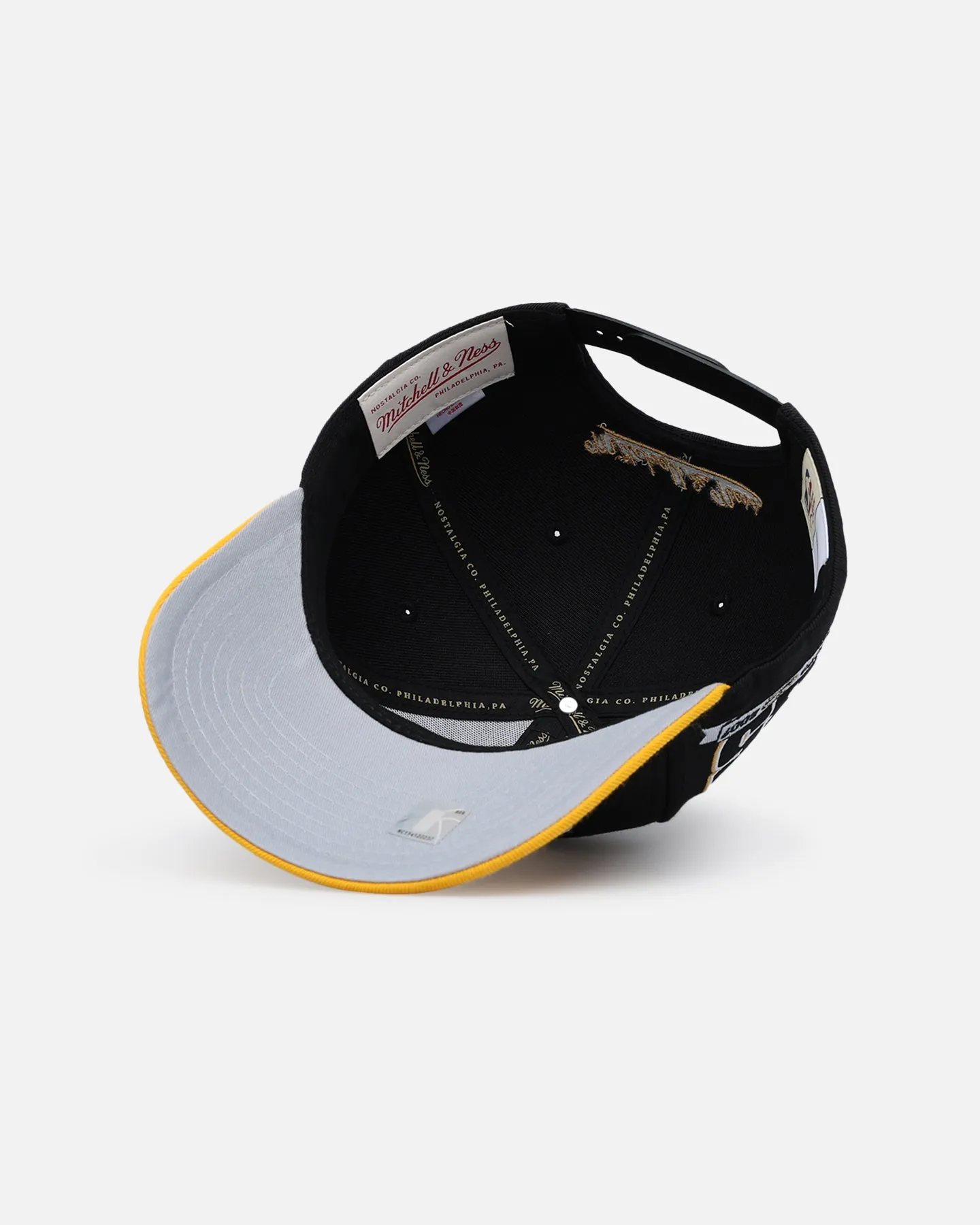 Mitchell & Ness San Antonio Spurs "Enter The Dragon" Pro Crown Snapback Black/Ochre
