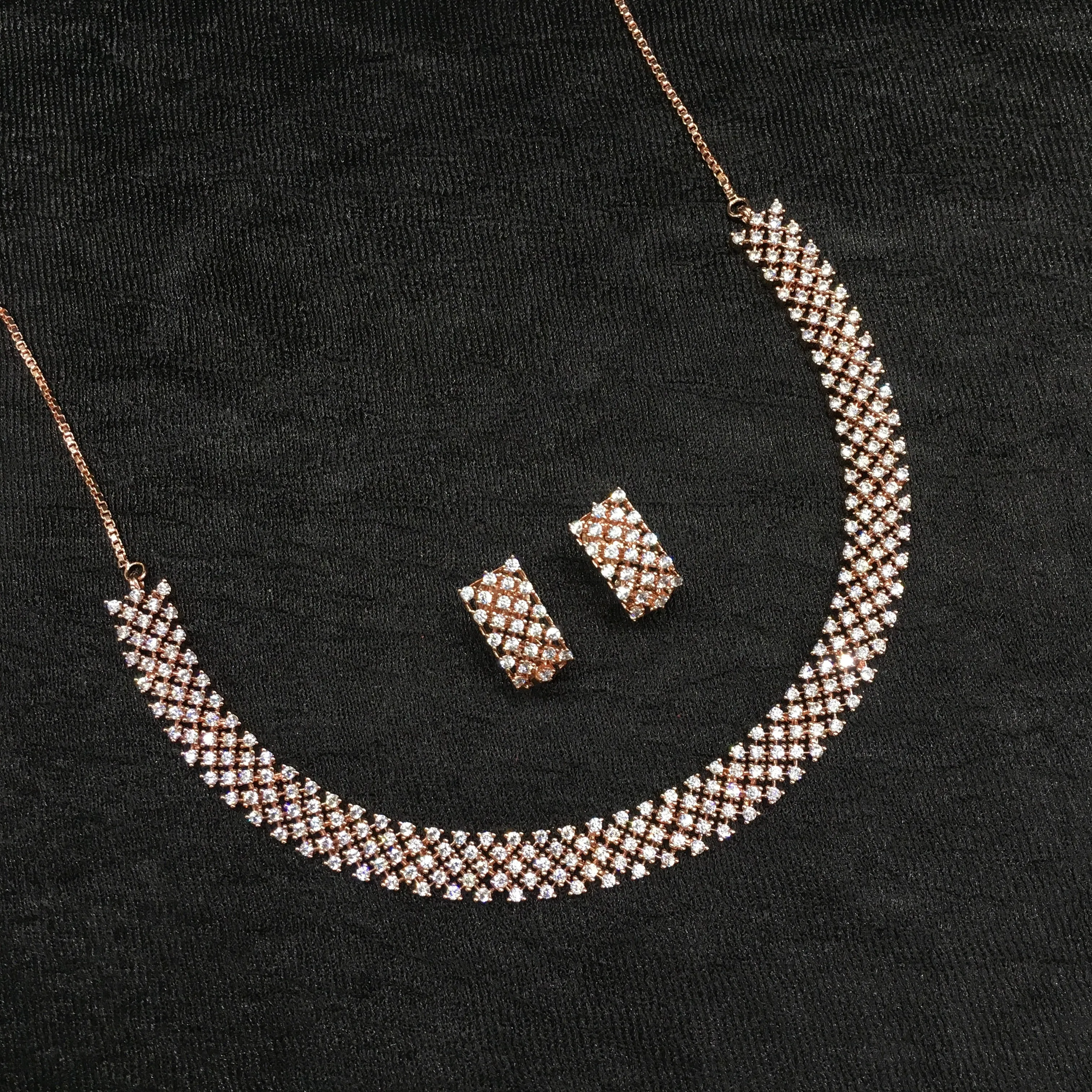 Round Neck Zircon/AD Necklace Set 6207-08
