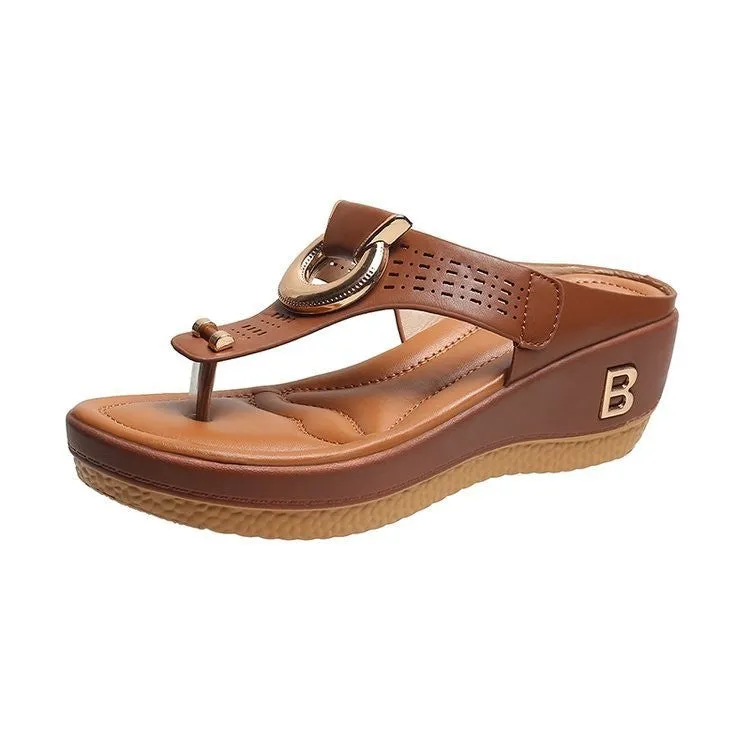Thong Sandals with Ring Detail