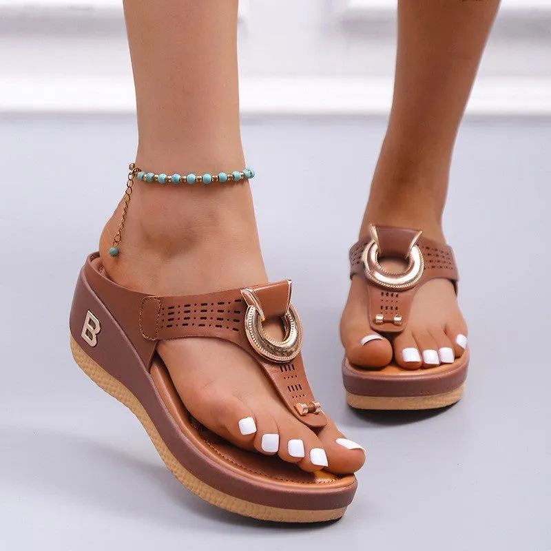 Thong Sandals with Ring Detail