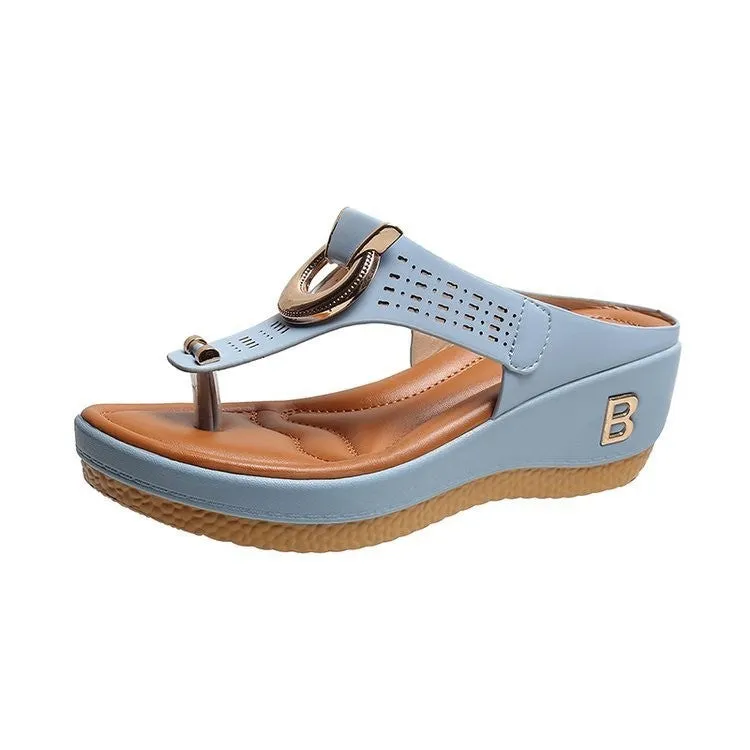 Thong Sandals with Ring Detail
