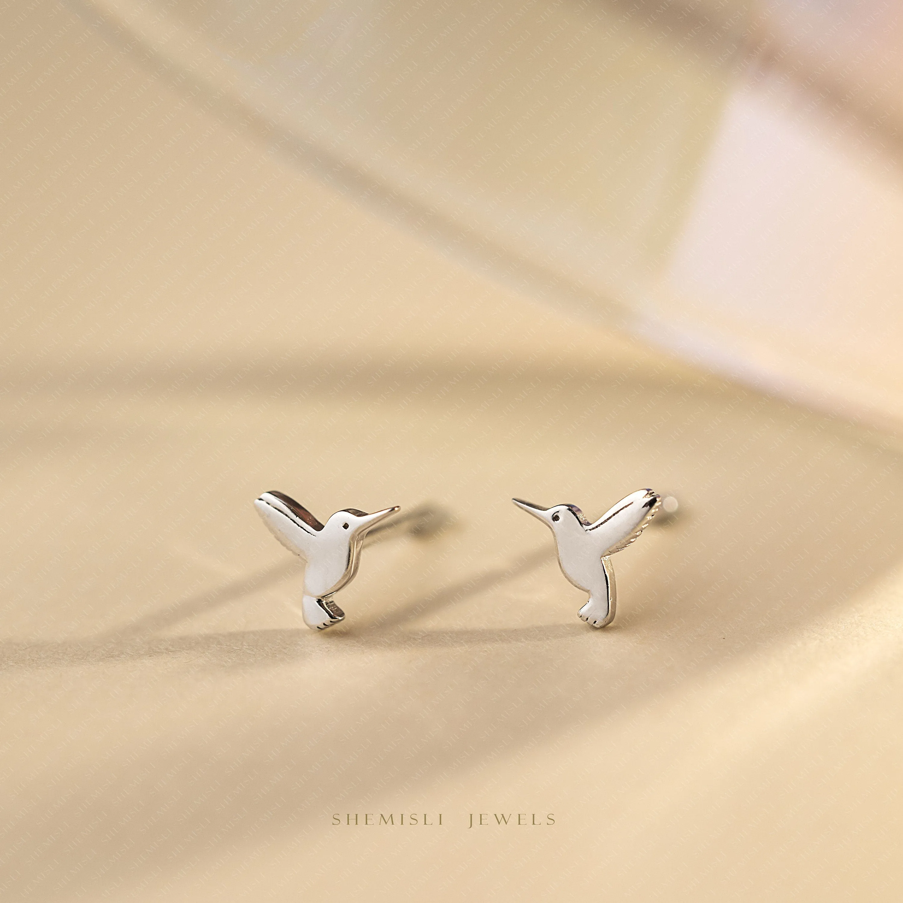 Tiny Hummingbird Stud Earrings, Unisex, Gold, Silver SS709 Butterfly End, SS710 Screw Ball End (Type A) LR